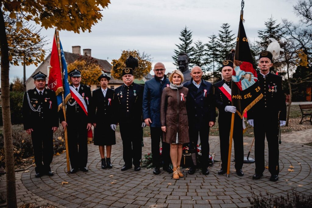 Narodowe święto Niepodległości w Gminie Radwanice - zdjęcie 1