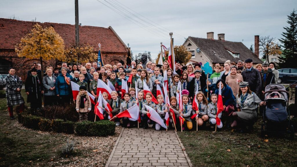 Narodowe święto Niepodległości w Gminie Radwanice - zdjęcie 3